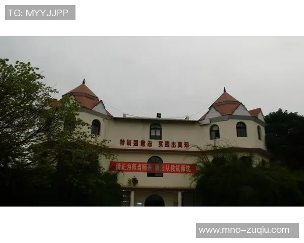 金堂足球基地助力青少年成长打造全新足球文化交流平台